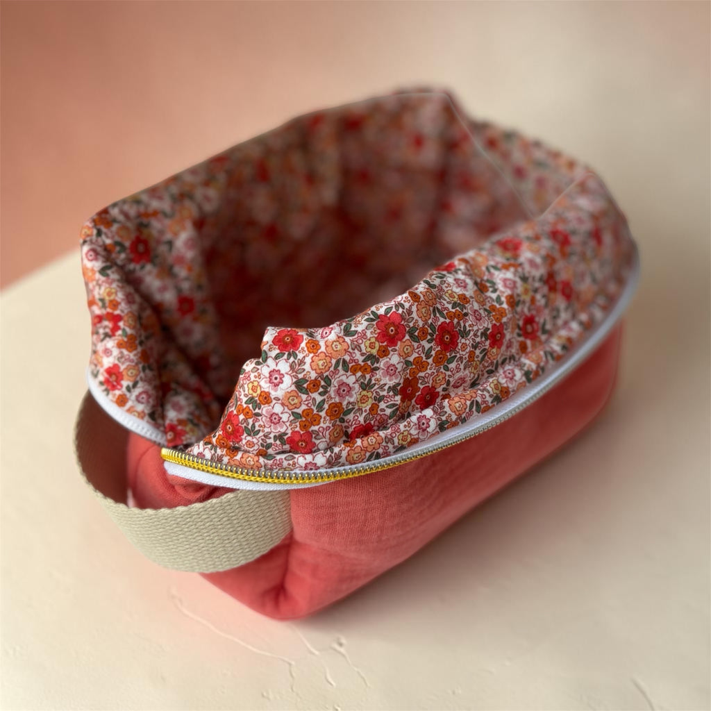 La Trousse CHARLOTTE - Collection « les Fleuries »